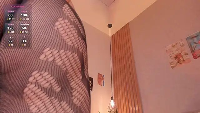 PawgGirl18 online show from July 16, 2026, 1:17 pm
