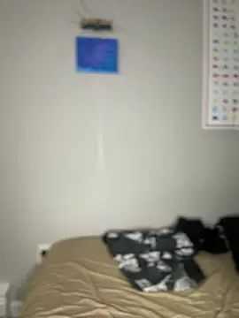 4kUsh2Fashion0 online show from January 13, 2025, 3:23 am