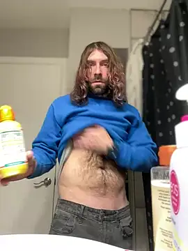 4kUsh2Fashion0 online show from March 2, 2025, 4:42 pm