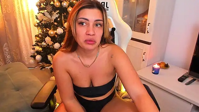 EveEvian online show from January 5, 2025, 1:36 pm