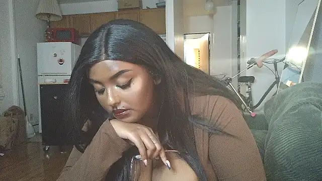 SiminFox online show from September 25, 2025, 2:26 am