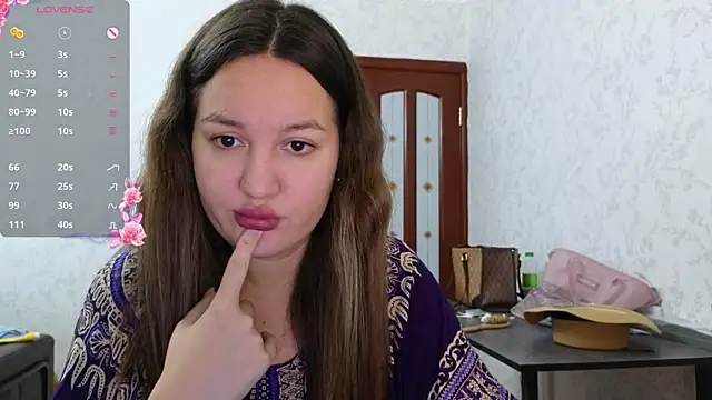 Snapshot of Nelly_Fischer chatting on July 25, 2026, 9:01 pm Nelly Fischer online show from July 25, 2026, 9:01 pm
