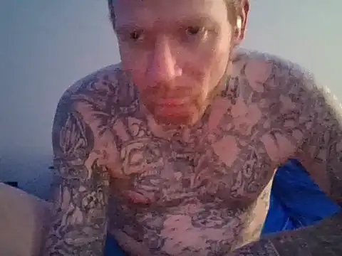 jtexas05 online show from October 18, 2025, 12:13 am