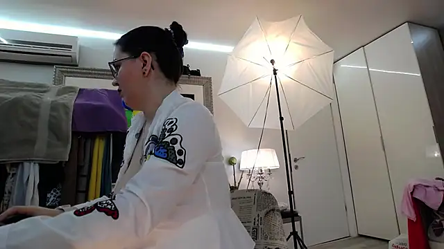 ILoveToFeelU online show from January 26, 2025, 11:29 pm