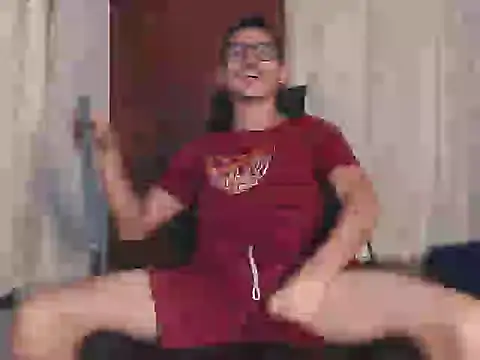 HomeAloneK online show from October 9, 2025, 7:34 pm