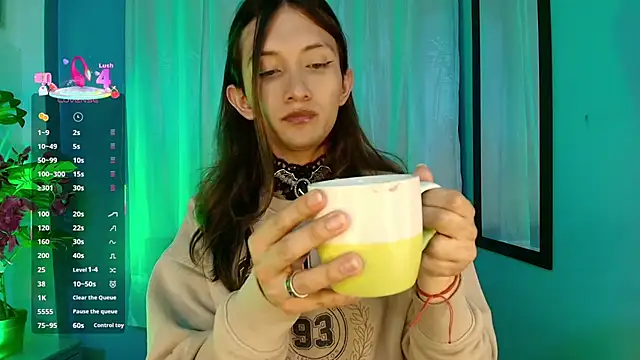 Feniix   online show from February 13, 2026, 5:03 am