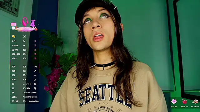 Feniix   online show from March 4, 2026, 5:02 am