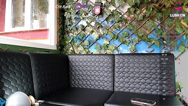 Snapshot of Bigboobs6930 chatting on February 4, 2025, 8:46 am Bigboobs6930 online show from February 4, 2025, 8:46 am