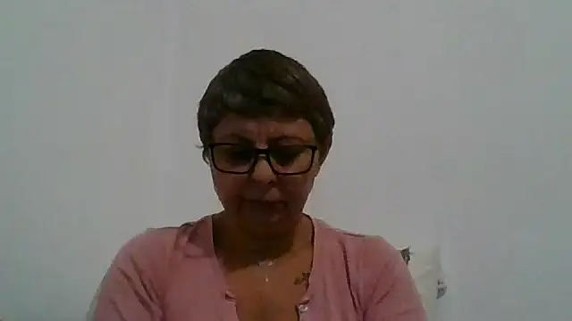 roseblak42 online show from November 9, 2025, 3:32 pm