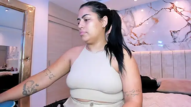 kiana cream online show from May 25, 2026, 11:49 am