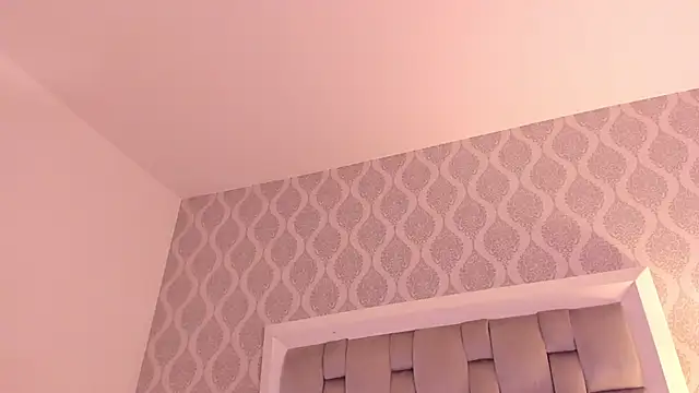 Snapshot of Megan_Leal1 chatting on November 5, 2025, 3:50 am Megan Leal1 online show from November 5, 2025, 3:50 am