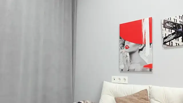 Tiny JuJu online show from March 11, 2026, 1:11 am