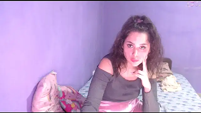 LovelyJulliette online show from March 9, 2025, 4:44 pm