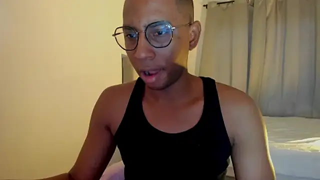 Arwens bell08 online show from September 17, 2025, 2:08 pm