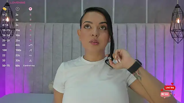 lea gray online show from October 3, 2025, 7:11 pm