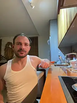 Snapshot of Adventurehotman chatting on January 5, 2025, 1:56 am Adventurehotman online show from January 5, 2025, 1:56 am