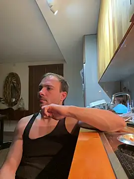 Snapshot of Adventurehotman chatting on January 8, 2025, 12:17 am Adventurehotman online show from January 8, 2025, 12:17 am