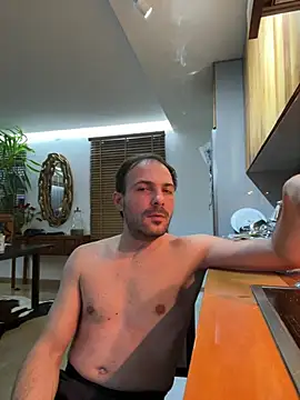 Snapshot of Adventurehotman chatting on January 22, 2025, 12:48 am Adventurehotman online show from January 22, 2025, 12:48 am