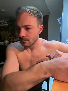 Snapshot of Adventurehotman chatting on February 11, 2025, 10:28 pm Adventurehotman online show from February 11, 2025, 10:28 pm