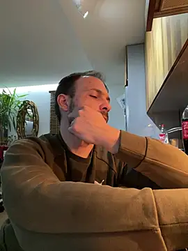 Snapshot of Adventurehotman chatting on March 15, 2025, 12:04 am Adventurehotman online show from March 15, 2025, 12:04 am