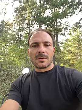 Snapshot of Adventurehotman chatting on September 14, 2025, 1:43 pm Adventurehotman online show from September 14, 2025, 1:43 pm