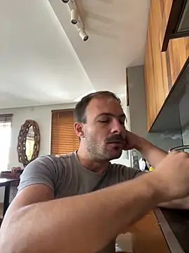 Snapshot of Adventurehotman chatting on September 19, 2025, 11:00 am Adventurehotman online show from September 19, 2025, 11:00 am