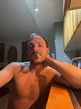 Snapshot of Adventurehotman chatting on November 9, 2025, 12:53 am Adventurehotman online show from November 9, 2025, 12:53 am