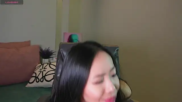  MIURA  online show from December 19, 2024, 4:56 am