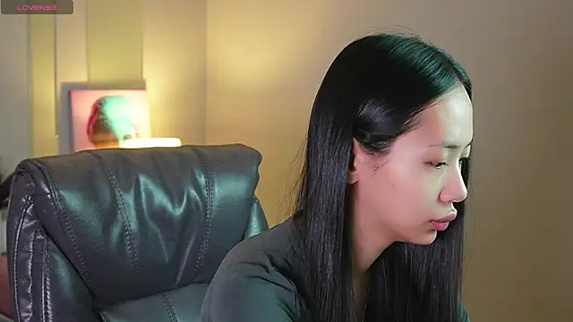  MIURA  online show from January 14, 2025, 1:15 am