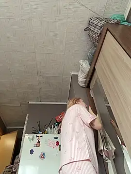 AmmyHot online show from February 14, 2026, 4:09 am