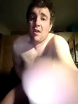 jd24240 online show from April 3, 2026, 9:35 pm