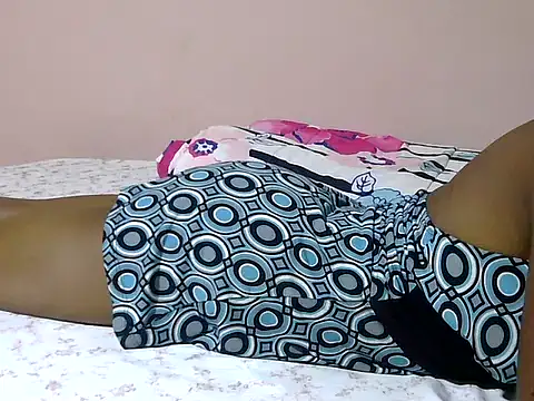 Snapshot of princess_tyra chatting on October 18, 2025, 12:39 pm princess tyra online show from October 18, 2025, 12:39 pm