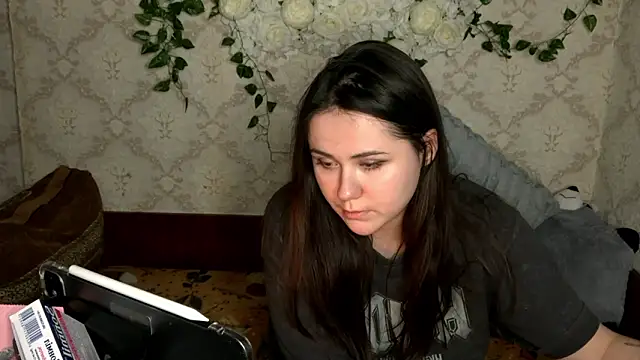 FelvivalKitty online show from March 12, 2026, 6:58 pm