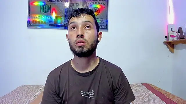 Snapshot of Bad_Couple_1 chatting on January 8, 2025, 4:55 am Bad Couple 1 online show from January 8, 2025, 4:55 am