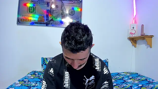 Snapshot of Bad_Couple_1 chatting on February 1, 2025, 3:30 am Bad Couple 1 online show from February 1, 2025, 3:30 am