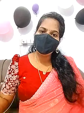 Snapshot of melina214 chatting on January 16, 2026, 4:27 am melina214 online show from January 16, 2026, 4:27 am