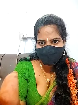 Snapshot of melina214 chatting on March 2, 2026, 5:08 am melina214 online show from March 2, 2026, 5:08 am