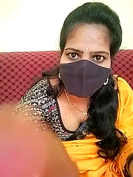 Snapshot of melina214 chatting on March 10, 2026, 5:01 am melina214 online show from March 10, 2026, 5:01 am