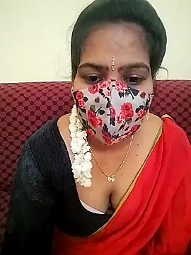 Snapshot of melina214 chatting on March 27, 2026, 4:29 pm melina214 online show from March 27, 2026, 4:29 pm