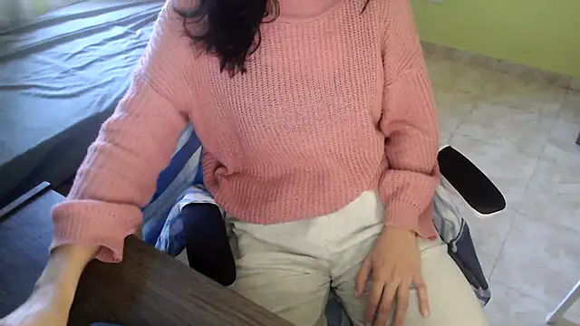 samantha s69 online show from October 1, 2025, 12:55 pm