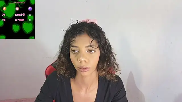 ElisaBoyer online show from March 12, 2026, 10:32 am