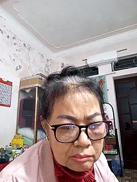 Snapshot of Hotestlove chatting on January 31, 2026, 10:08 pm Hotestlove online show from January 31, 2026, 10:08 pm