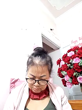 Snapshot of Hotestlove chatting on February 3, 2026, 1:48 am Hotestlove online show from February 3, 2026, 1:48 am