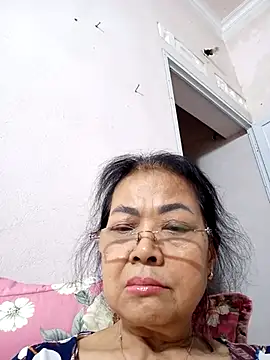 Snapshot of Hotestlove chatting on February 23, 2026, 2:03 pm Hotestlove online show from February 23, 2026, 2:03 pm