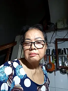 Snapshot of Hotestlove chatting on February 26, 2026, 12:59 pm Hotestlove online show from February 26, 2026, 12:59 pm