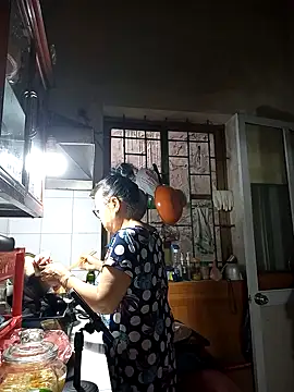 Snapshot of Hotestlove chatting on February 27, 2026, 1:05 am Hotestlove online show from February 27, 2026, 1:05 am