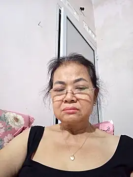 Snapshot of Hotestlove chatting on March 25, 2026, 2:01 pm Hotestlove online show from March 25, 2026, 2:01 pm