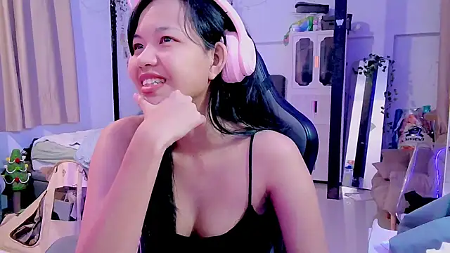 Kana G online show from March 20, 2025, 2:53 pm