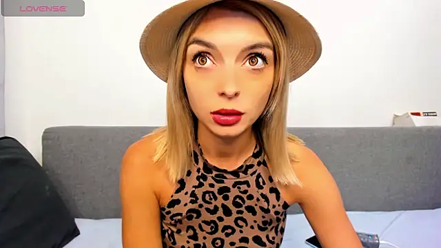  ellen meow  online show from September 23, 2025, 8:34 pm