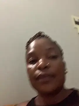 slimcateee online show from January 12, 2025, 7:21 pm